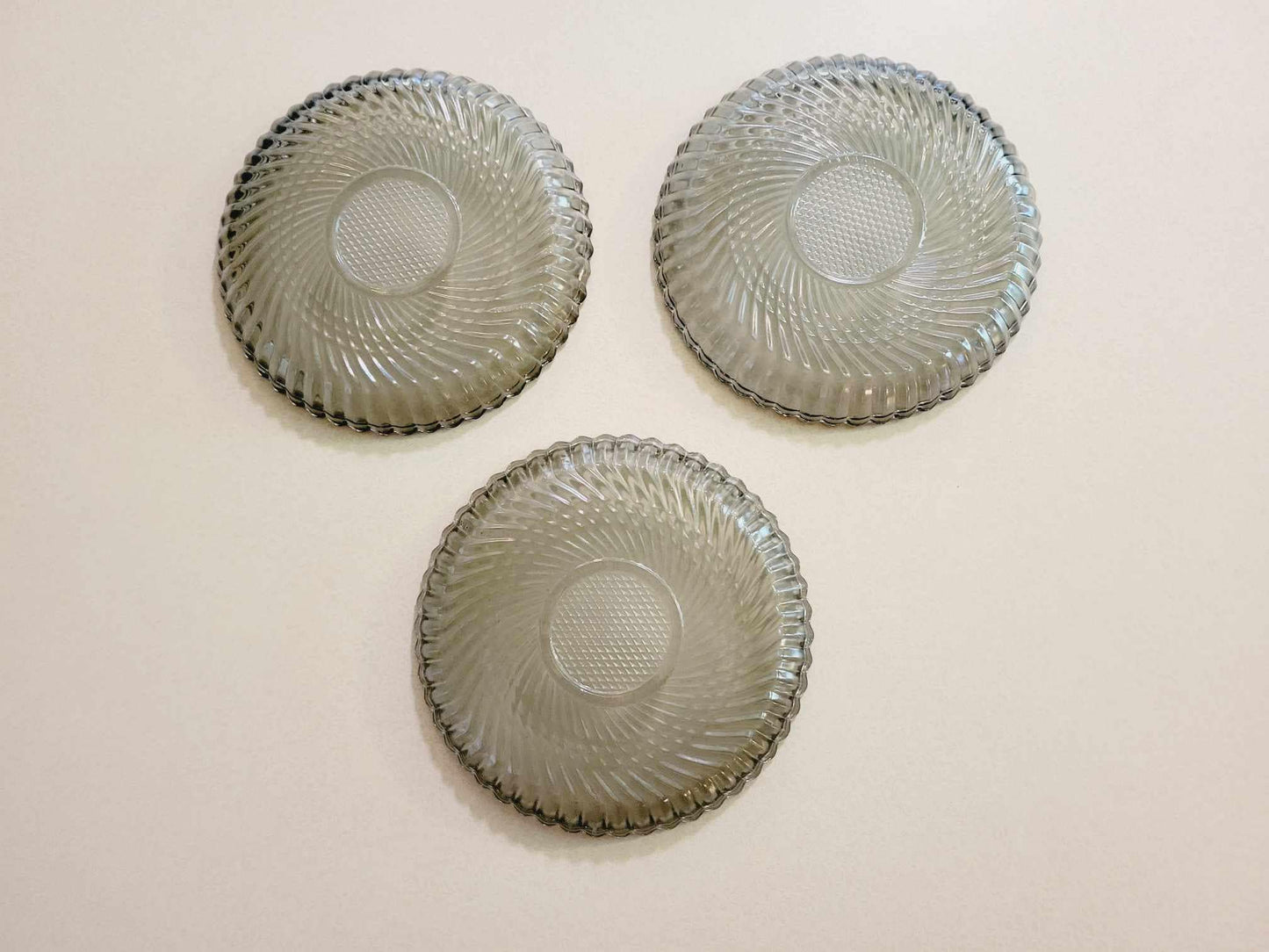 Set of 3 Libbey Smokey Gray Swirl Diamond Glass Salad Plates - Canada