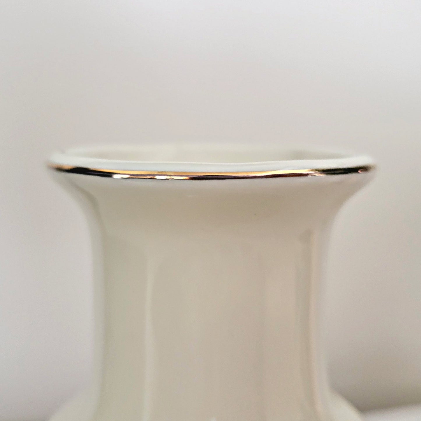 Vintage Japanese Porcelain Vase: Minka & Cherry Blossom Tree
