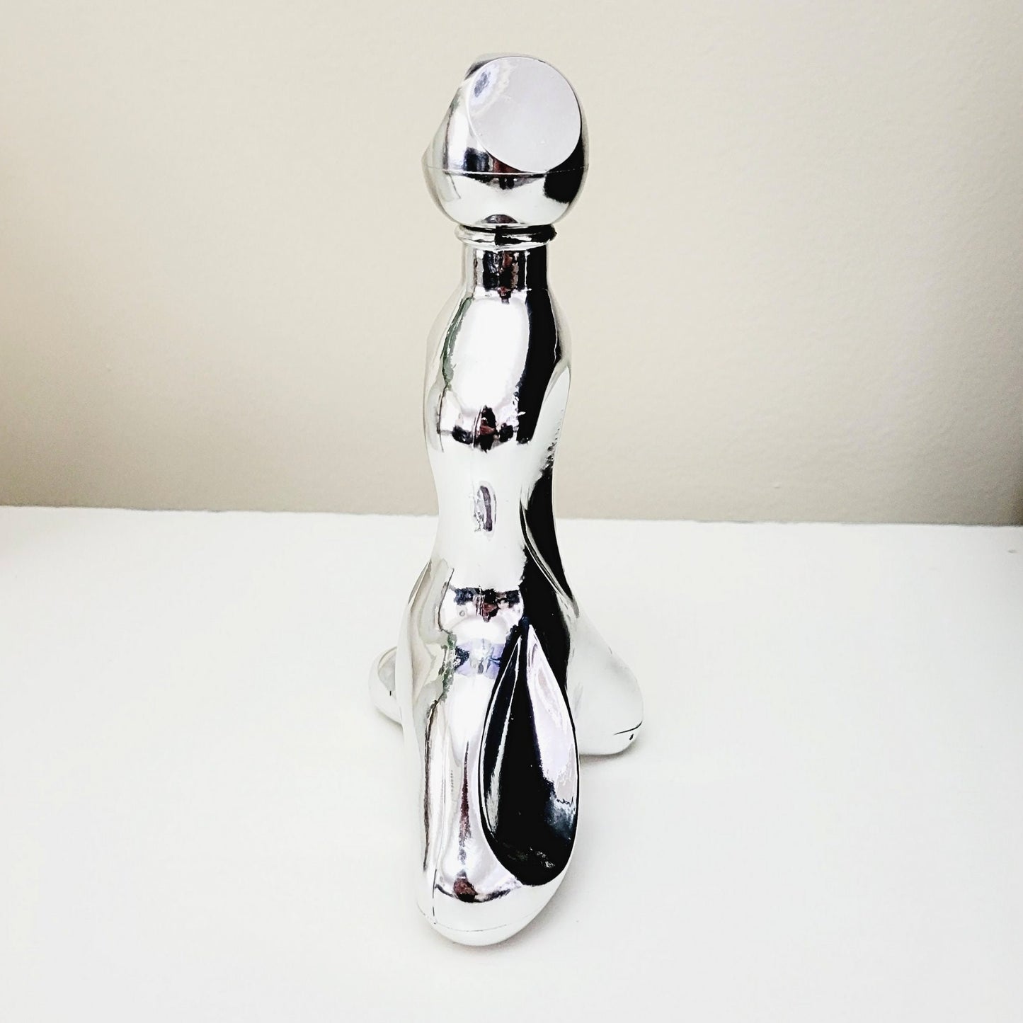 1970s Vintage Avon Futura Excalibur Cologne Decanter 5fl oz - Empty