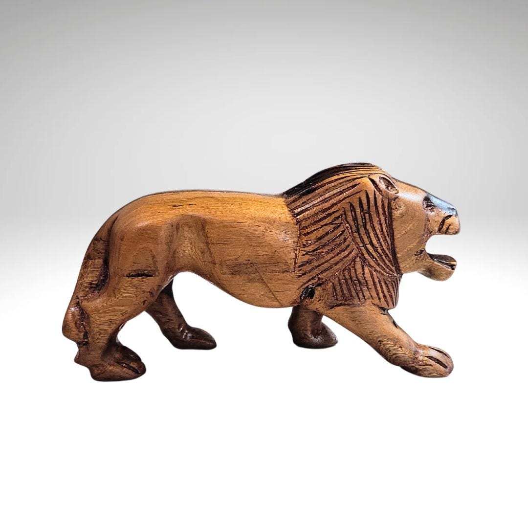 Hand Carved Wooden Roaring Two Toned Lion - Vintage