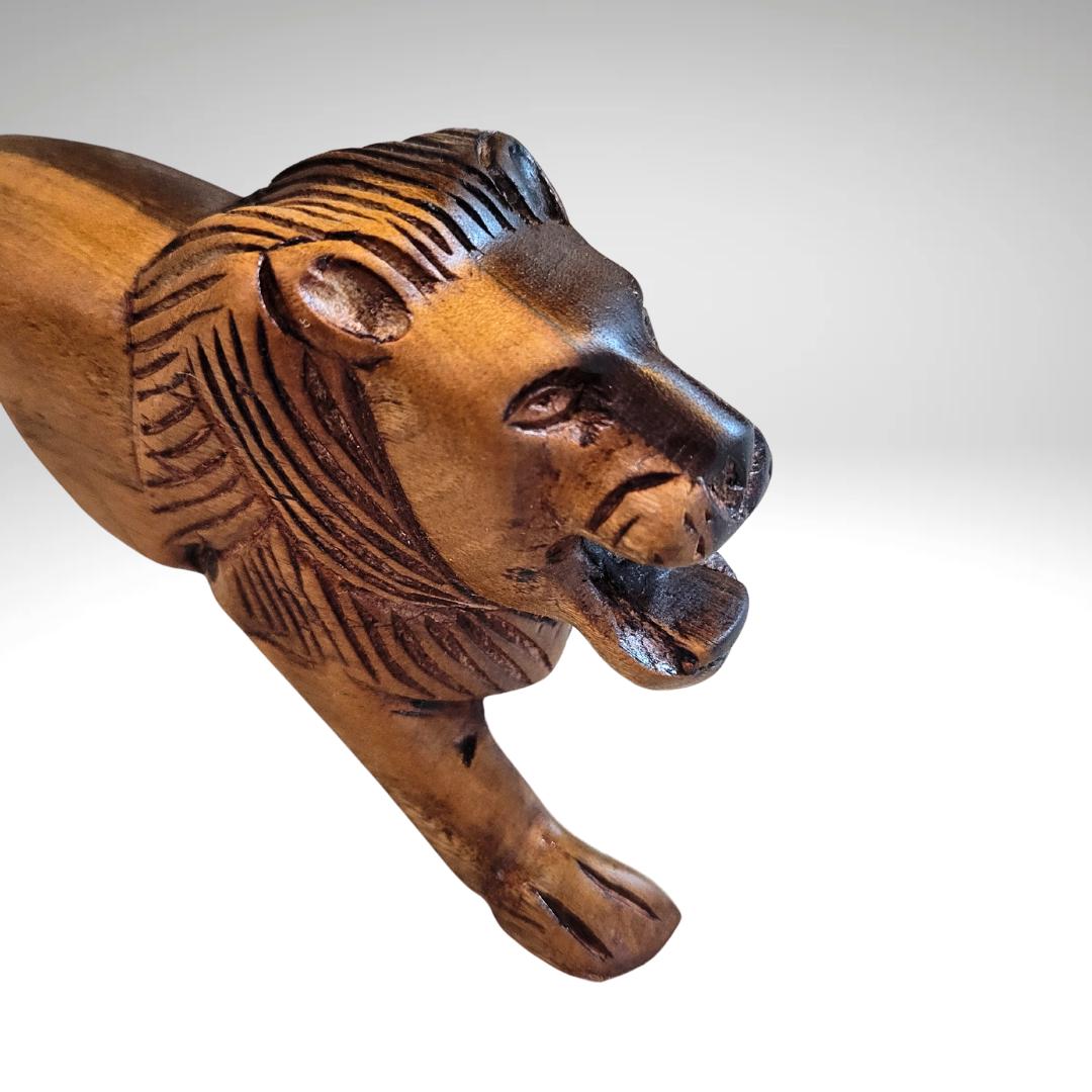 Hand Carved Wooden Roaring Two Toned Lion - Vintage